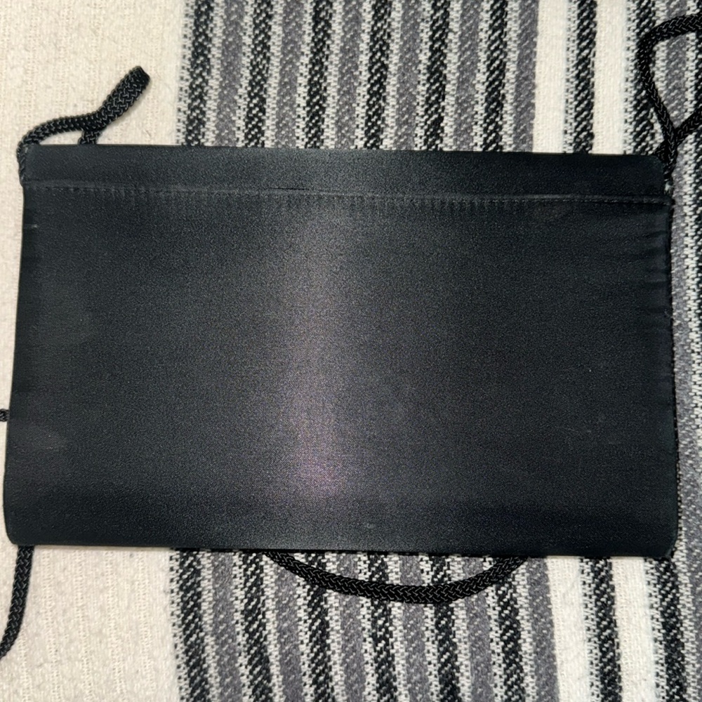 Elegant Black and Silver Women's Lot of Evening Bags - Picture 5 of 9